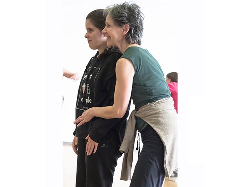 Taller de danza contemporánea, técnica e improvisación con Becky Siegel